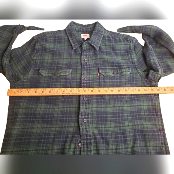 Men's Levi's Red Tag Flannel shirt. Blue Green plaid. LG - Picture 10 of 12